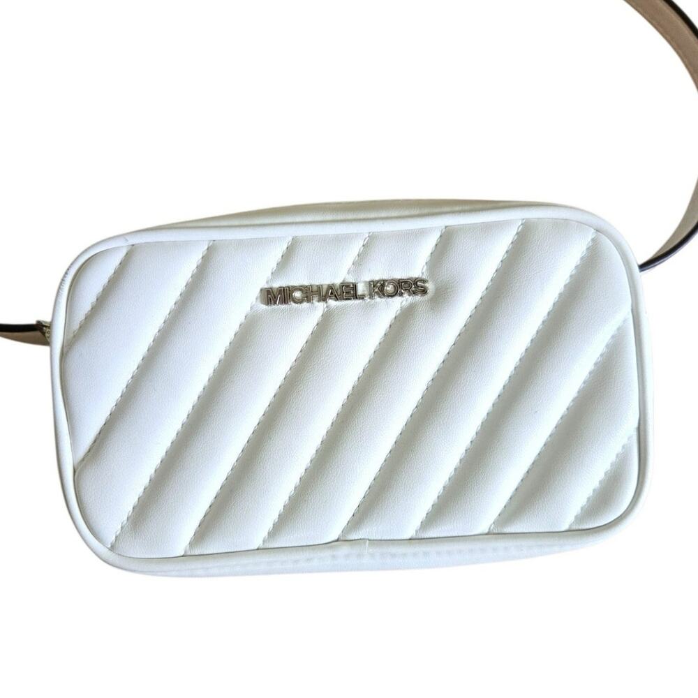 Michael Kors Minimalist Chic White Quilted Leather Belt Bag Silver Hardware - Picture 3 of 9